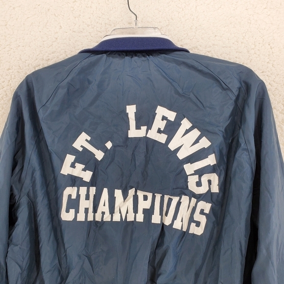 Aristo Jac Blue Bomber Jacket Ft Lewis Champions Mens L Lined SnapButton USA VTG - Picture 8 of 9
